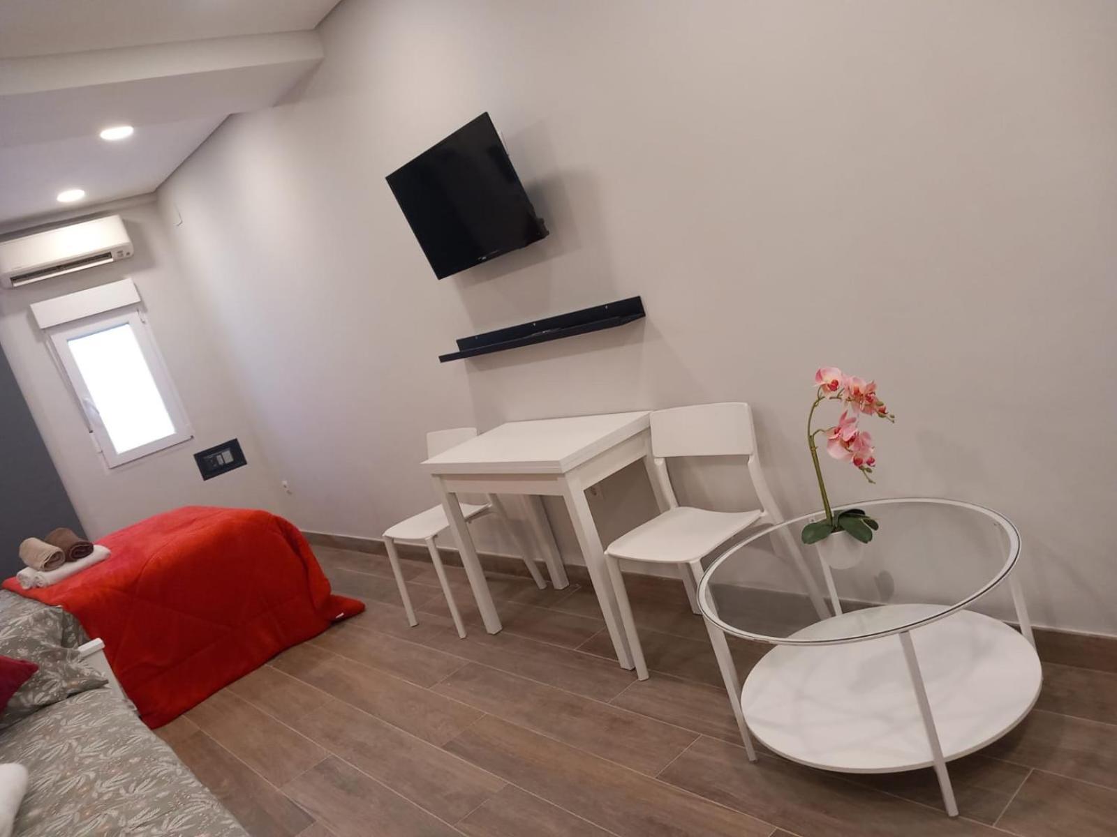 Plaza Pedro Zerolo Apartment Madrid Exterior photo